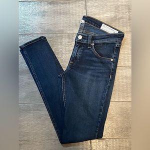Rag & Bone Size 26 Skinny Woodford Jeans